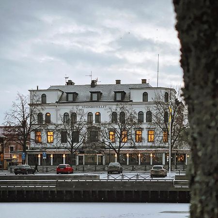 Stadshotellet Lidkoping Bagian luar foto